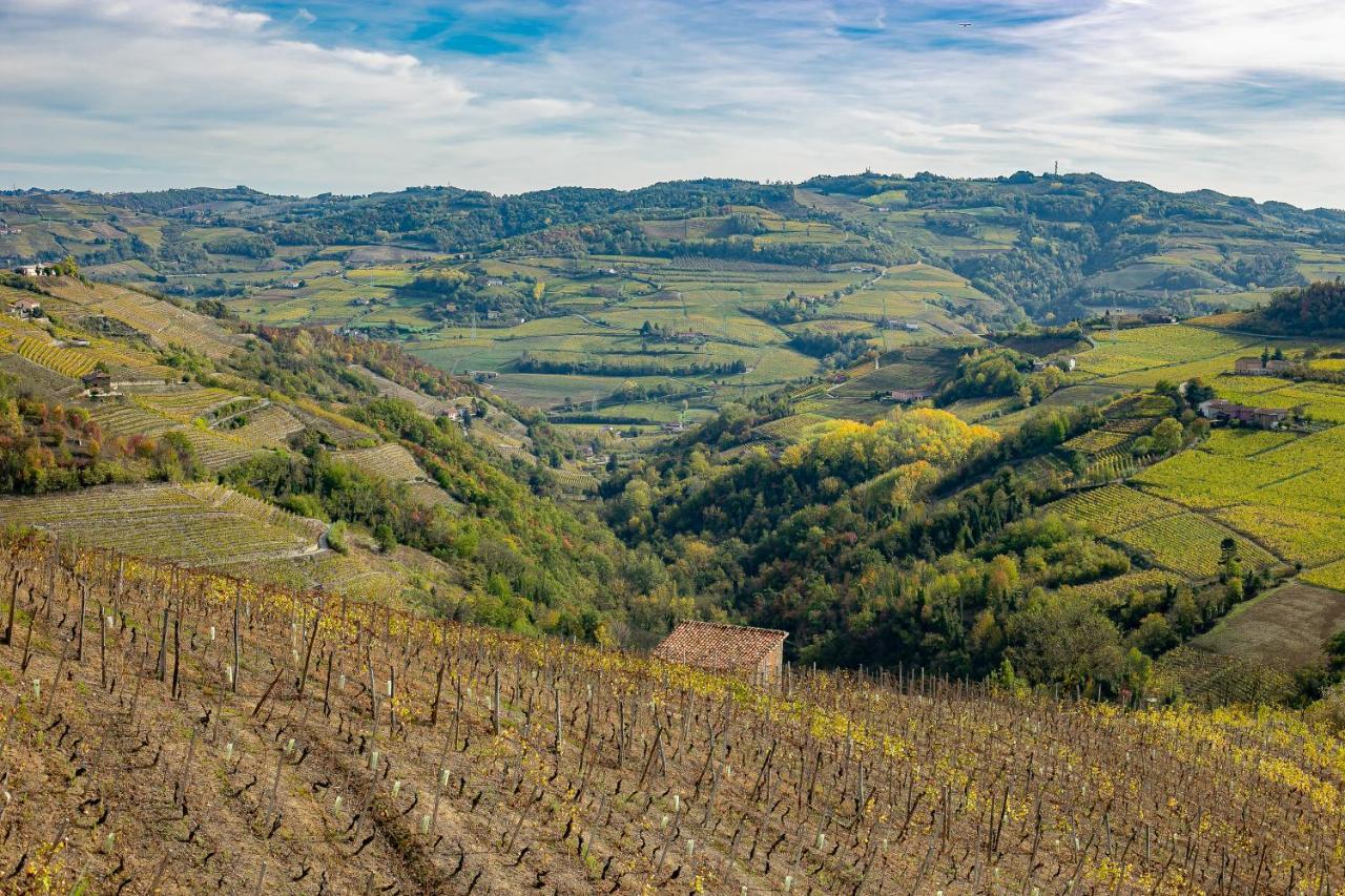 Cadgal - Tenuta Valdivilla Santo Stefano Belbo Buitenkant foto